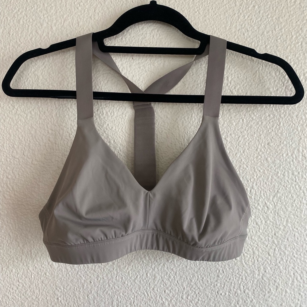 Athleta bra size small